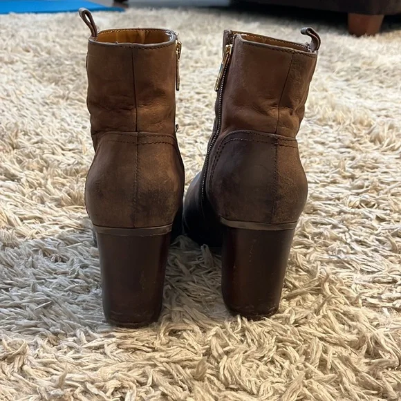 Booties - Picture 9 of 10